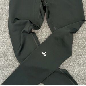 ALO Yoga Charcoal Green Leggings